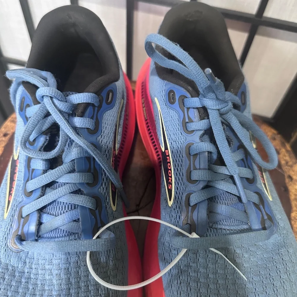 Brooks these shoes